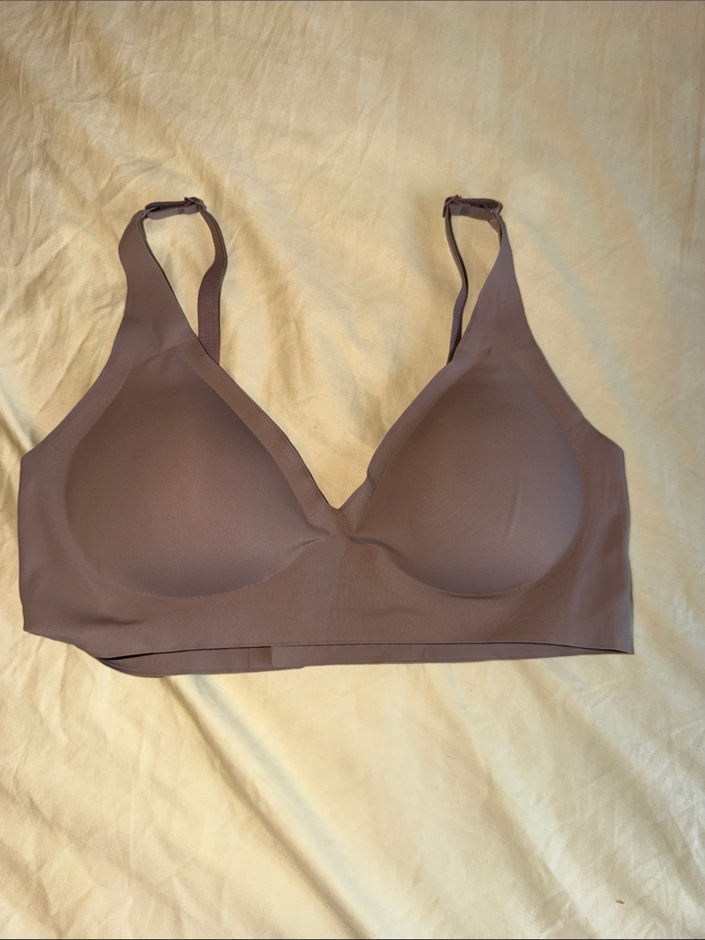 Seamless Jelly Wireless Molded Cup Bra in Mauve Taupe